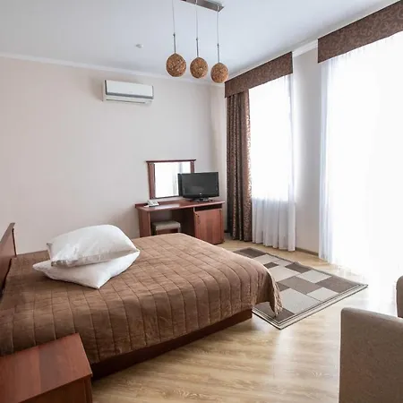 карпати Hotel