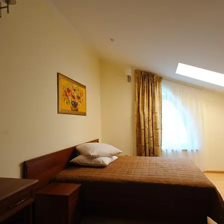 Hotel карпаты *